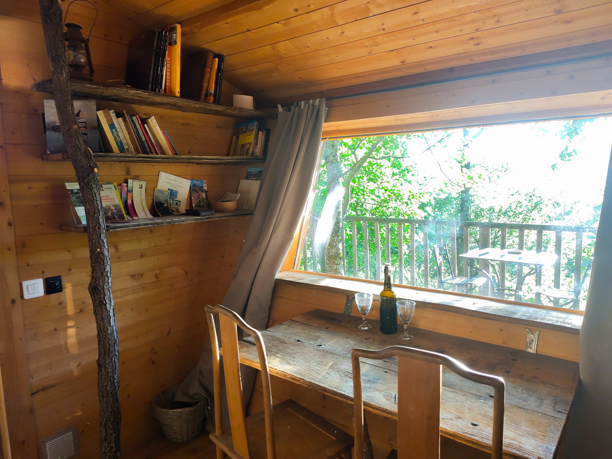 table biblio cabane bannette
